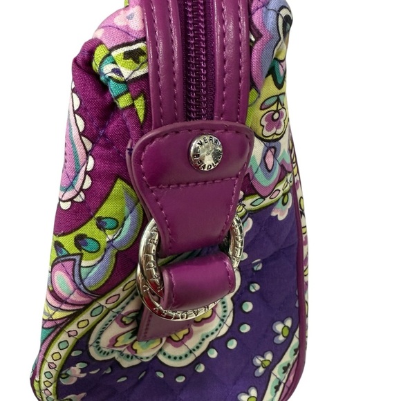 Vera Bradley Heather Purple Paisley Purse Two leather Handles Zip Pockets 2013 - Picture 2 of 13